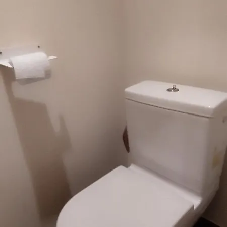 Apartment Centre Historique, 50 M Plage, Calme, Clim, Wifi *