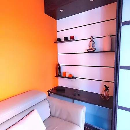 Apartment Centre Historique, 50 M Plage, Calme, Clim, Wifi *