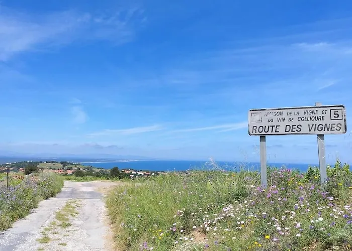 Centre Historique, 50 M Plage, Calme, Clim, Wifi דירה *